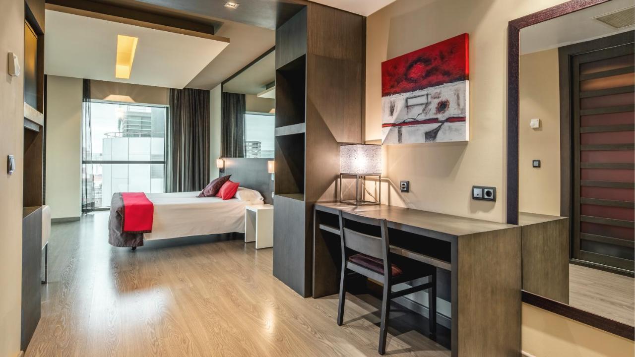 Be Live City Center Talavera Талавера де ла Рейна Екстериор снимка