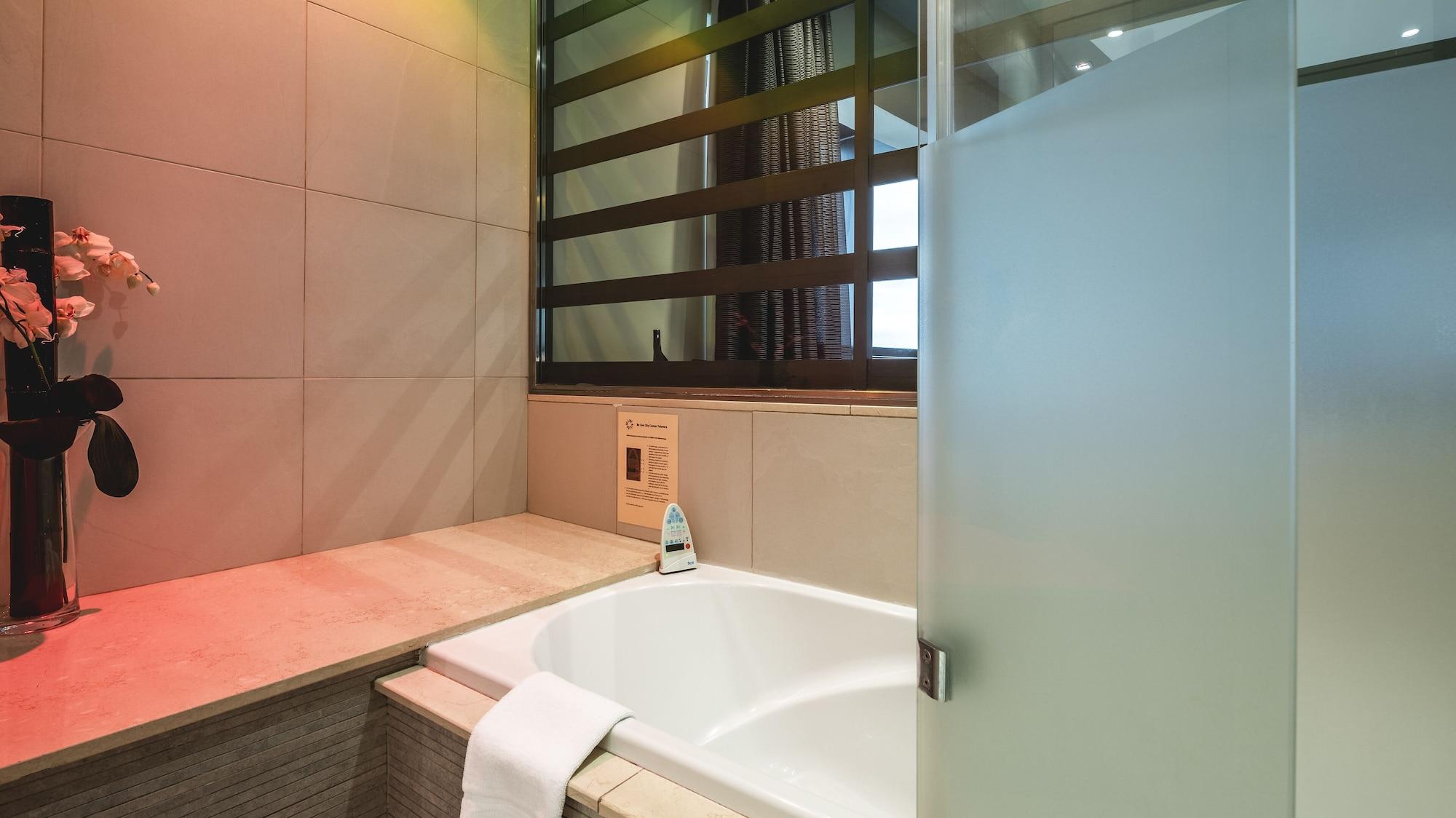 Be Live City Center Talavera Талавера де ла Рейна Екстериор снимка