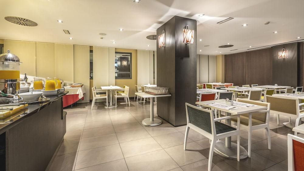 Be Live City Center Talavera Талавера де ла Рейна Екстериор снимка