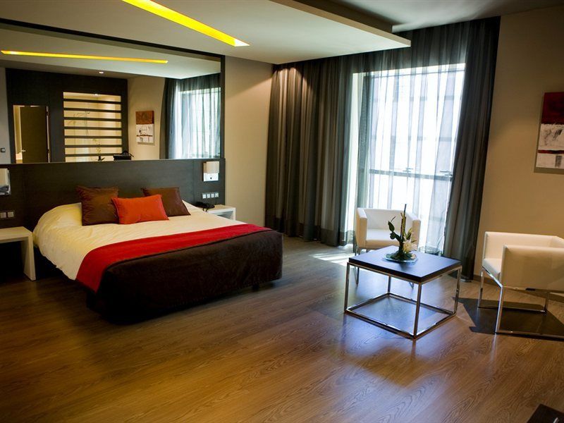 Be Live City Center Talavera Талавера де ла Рейна Екстериор снимка