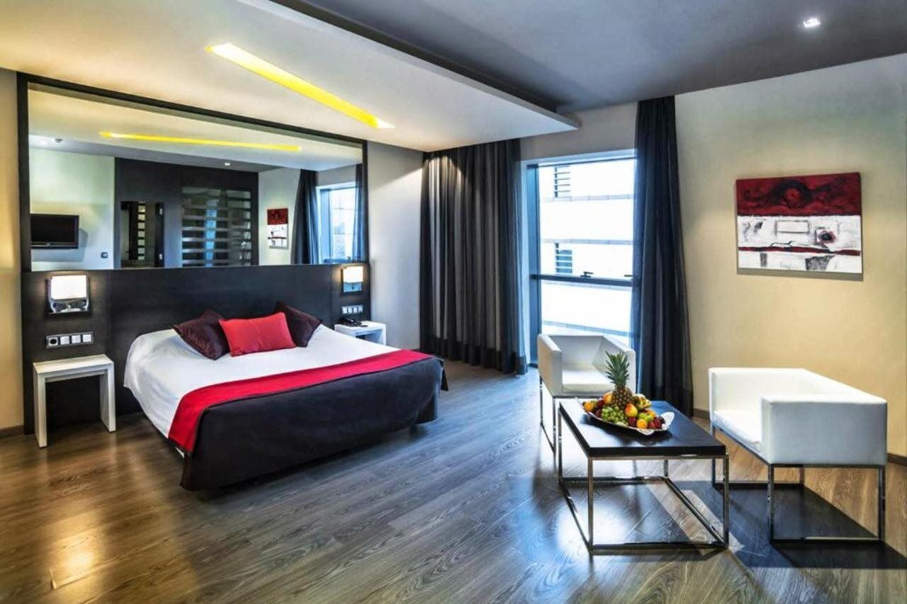 Be Live City Center Talavera Талавера де ла Рейна Екстериор снимка